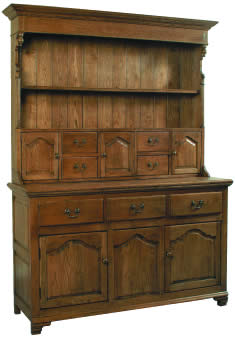 Monmouth Dresser